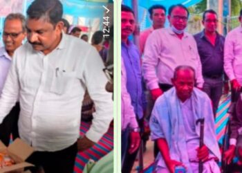 ଗୁମ୍ମା ବ୍ଲକର ଗଣମାଧ୍ୟମ ପ୍ରତିନିଧି ଙ୍କୁ ବାଦଦେଇ ଜିଲ୍ଲାପାଳଙ୍କ ଜନଶୁଣାଣୀ କାର୍ଯ୍ୟକ୍ରମ ଅନୁଷ୍ଠିତ ନେଇ ଅସନ୍ତୋଷ