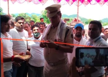 ସ୍ବେଛାସେବୀ ଅନୁଷ୍ଠାନ ବିପଦର ବନ୍ଧୁ ଓ ଅଡବା ଗ୍ରାମବାସୀ ଙ୍କ ମିଳିତ ଆନୁକୁଲ୍ୟରେ ପକ୍ଷରୁ ମାଗଣା ଚକ୍ଷୁ ଚିକିତ୍ସା ଶିବିର ଅନୁଷ୍ଠିତ