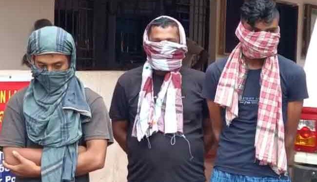 ନବରଙ୍ଗପୁର ପୁଲିସକୁ ମିଳିଛି ବଡ଼ ସଫଳତା : ୩ ସାଇବର ଠକଙ୍କୁ ବାନ୍ଧିଲା ପୁଲିସ୍‌