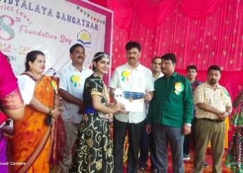 ପୁରୀ ଜିଲ୍ଲା ବିଦ୍ୟାଳୟସ୍ତରୀୟ ପ୍ରତିଯୋଗିତାର କୃତୀ ପ୍ରତିଯୋଗୀଙ୍କୁ ପୁରସ୍କୃତ କଲେ – ମନ୍ତ୍ରୀ ଶ୍ରୀ ଦାଶ