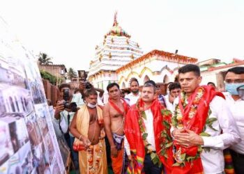 ମୁଖ୍ୟ ଶାସନ ସଚିବ ଏବଂ ମୁଖ୍ୟମନ୍ତ୍ରୀଙ୍କ ୫-ଟି ସଚିବଙ୍କର ଭଦ୍ରଖ ଜିଲ୍ଲାଗସ୍ତ