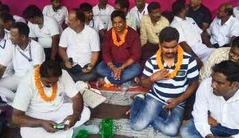 ନଅଦଫା ଦାବୀ ନେଇ ସର୍ବଭାରତୀୟ ଗାର୍ଡ଼ କାଉନସିଲ୍ ପକ୍ଷରୁ ଧାରଣା ଅନୁଷ୍ଠିତ
