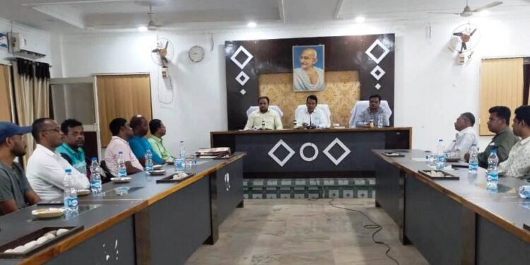 ବାଲିଗୁଡାରେ ଦଶହରା ଓ ଦୁର୍ଗାପୂଜା ପାଳନ ନିମନ୍ତେ ପ୍ରସ୍ତୁତି ବୈଠକ ଅନୁଷ୍ଠିତ