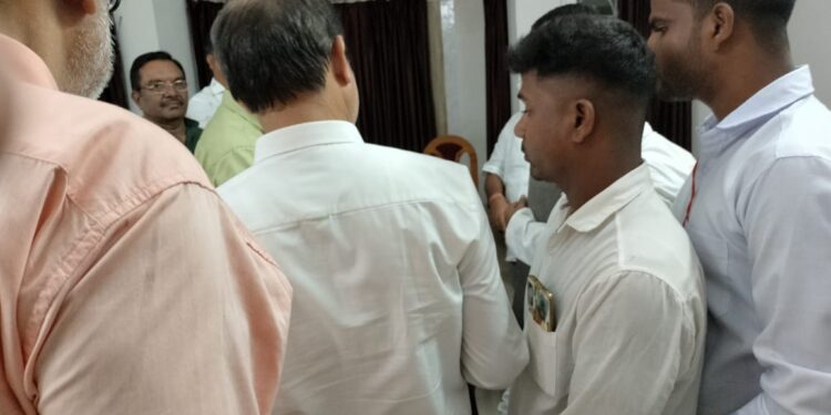 କିଛି ପୁରୁଣା ଚେହେରାକୁ ପୁଣିଥରେ ଗୁରୁଦାୟୀତ୍ବ ପ୍ରଦାନ କରିଛି ବିଜେଡି : ବିଜୁ ଛାତ୍ର ଜନତା ଦଳ ର ଜିଲ୍ଲା ଉପ ସଭାପତି ହେଲେ ଜିଲ୍ଲାପରିଷଦ ସଭ୍ଯ ରାଜେଶ୍ୱର