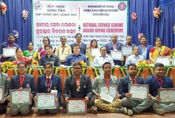 ଜାତୀୟ ସେବା ଯୋଜନା ଛାତ୍ରଛାତ୍ରୀଙ୍କ ମଧ୍ୟରେ ସେବା ମନୋବୃତ୍ତି ଓ ଶୃଙ୍ଖଳା ଉଦ୍ରେକ କରୁଛି : ମନ୍ତ୍ରୀ ଶ୍ରୀ ରୋହିତ ପୂଜାରୀ