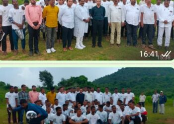 ପାରଳାଖେମୁଣ୍ଡି ସ୍ଥିତ ବେତାଗୁଡ଼ା ପୋଲିସ ପଡିଆରେ ଅଗ୍ନିପଥ ପାଇଁ ଟ୍ରେନିଂ ପାଉଥିବା ଯୁବକମାନଙ୍କୁ ହାଇଟେକ୍ ଗ୍ରୁପ ପକ୍ଷରୁ ଟିସାର୍ଟ ବୁଟ ବଣ୍ଟନ