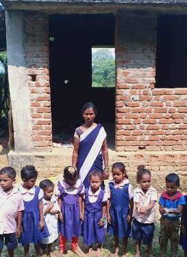 ଅବ୍ୟବସ୍ଥା ଘେରରେ ଅଙ୍ଗନବାଡ଼ି କେନ୍ଦ୍ର, ଦାବି ସତ୍ବେ ନିଜସ୍ଵ ଗୃହ କେବେ ?