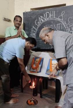 ଶ୍ରୀରାମକୃଷ୍ଣ ଆଦର୍ଶ ଶିକ୍ଷାକେନ୍ଦ୍ରରେ ଗାନ୍ଧୀ ଓ ଶାସ୍ତ୍ରୀ ଜୟନ୍ତୀ ପାଳିତ