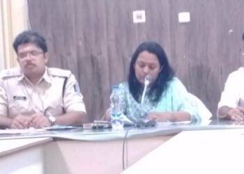 ପଦ୍ମପୁର ଉପନିର୍ବାଚନ ପାଇଁ ପ୍ରସ୍ତୁତି ବୈଠକ; ସ୍ୱଚ୍ଛ, ମୁକ୍ତ,ନିରପେକ୍ଷ ନିର୍ବାଚନ ପାଇଁ ଜିଲ୍ଲାପାଳଙ୍କ ଆହ୍ବାନ