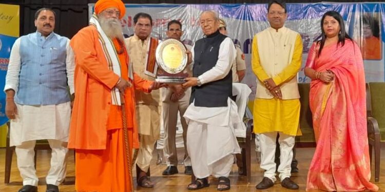 ସ୍ୱାଧୀନତାର ଅମୃତ ମହୋତ୍ସବ ଆମକୁ ଆମ ଦେଶ ପାଇଁ ଗର୍ବ କରିବାକୁ ଶିକ୍ଷା ଦେଉଛି : ବିଶ୍ୱଭୂଷଣ ହରିଚନ୍ଦନ
