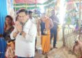 କଇଥ ପଲ୍ଲୀ ଅଷ୍ଟ ପ୍ରହରୀ ଓ ନାମ ଯଜ୍ଞରେ ଯୋଗଦେଲେ – ଦଶପଲ୍ଲା ବିଧାୟକ