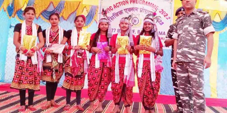 ବାରଖମାରେ ସିଆରପିଏଫ ପକ୍ଷରୁ ଜନ ସମ୍ପର୍କ ଶିବିର