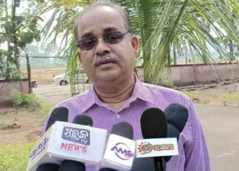 ବିଦ୍ୟାଳୟ ପରିଦର୍ଶନ କଲେ ନୟାଗଡ ଜିଲ୍ଲାପାଳ ରବୀନ୍ଦ୍ର ନାଥ ସାହୁ