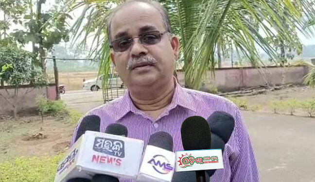 ବିଦ୍ୟାଳୟ ପରିଦର୍ଶନ କଲେ ନୟାଗଡ ଜିଲ୍ଲାପାଳ ରବୀନ୍ଦ୍ର ନାଥ ସାହୁ