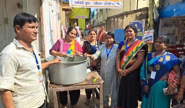 ପଞ୍ଚତୀର୍ଥ ଓ ଶ୍ରୀକ୍ଷେତ୍ର ପରିକ୍ରମା ପ୍ରତିଶୃତି ପରିବାର ପକ୍ଷୀୟ ରୁ ଟଙ୍କତୁରାଣୀ ବଟନ