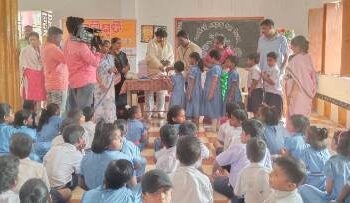 ପବିତ୍ର ଶିଶୁ ଦିବସ ପାଳନ