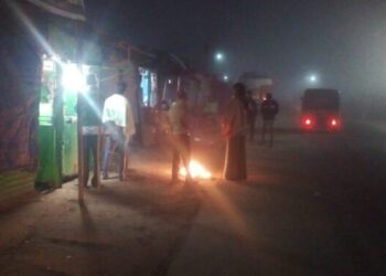 ମୋହନା ଅଞ୍ଚଳରେ ଘନ କୁହୁଡି ଯାତ୍ରୀଙ୍କ ପାଇଁ ଅସୁବିଧା ପାଲଟିଛି ରାସ୍ତା