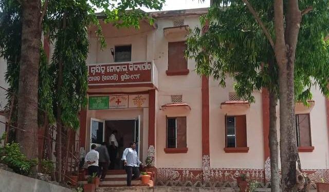 ନୁଆଗଡ ବ୍ଲକରେ ମ୍ୟାଟ୍ରିକ ସମେଟିଭ ପରୀକ୍ଷା ଆରମ୍ଭ