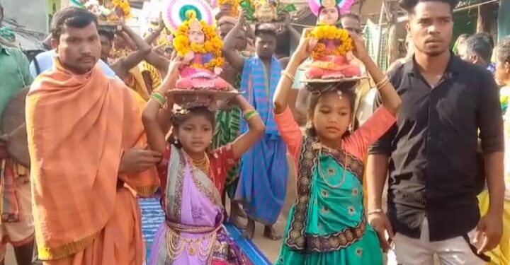 ପୂର୍ବ ପୁରୁଷରୁ ହେlଇ ଆସୁ ଅଛି କଣ୍ଢେଇ ଯାତ୍ରା ପର୍ବ