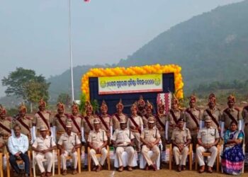 ପାରଳାଖେମୁଣ୍ଡି ବେତାଗୁଡ଼ା ସ୍ଥିତ ରିଜର୍ଭ ପୋଲିସ ପଡିଆ ଠାରେ ୬୦ତମଗୃହରକ୍ଷୀ ପ୍ରତିଷ୍ଠା ଦିବସ ପାଳିତ