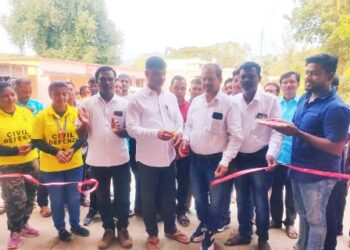 ଖୋର୍ଦ୍ଧା ଜିଲ୍ଲା ବାଣପୁର ବ୍ଲକ ତୁମୁରାପୁଟ ଗ୍ରାମ ପଞ୍ଚାୟତ ଠାରେ ବନ୍ୟା, ବାତ୍ୟା ପାଇଁ ସେଲ୍ଫ ଡ଼ୀଫେନ୍ଷ୍ କାର୍ଯ୍ୟକ୍ରମ ଅନୁଷ୍ଠିତ ହୋଇଯାଇଛି,