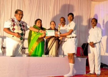 ଖୋର୍ଦ୍ଧା ଜିଲ୍ଲା କାଳୁପଡାଘାଟ ଠାରେ ଶ୍ରୀ ଅରବିନ୍ଦ ପୂର୍ଣ୍ଣାଙ୍ଗ ଶିକ୍ଷା କେନ୍ଦ୍ର ମାତୃବିହାର ବାର୍ଷିକ ଉତ୍ସବ ପାଳିତ