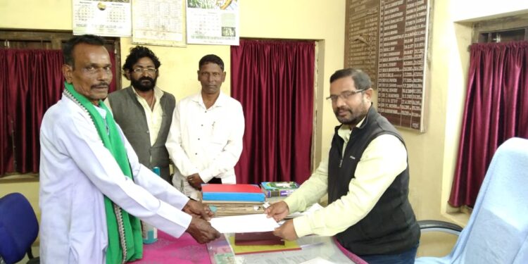 ଚାନ୍ଦପୁର ସେବା ସମିତି ସମସ୍ୟା ସମାଧାନ ପାଇଁ ନୂତନ ସଭାପତି ଙ୍କ ପଦକ୍ଷେପ