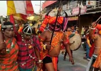 କନ୍ଧମାଳ ର ଡାକୁଲ ନୃତ୍ୟରେ ପ୍ରକମ୍ପିତ ହେଲା ବରଗଡ଼