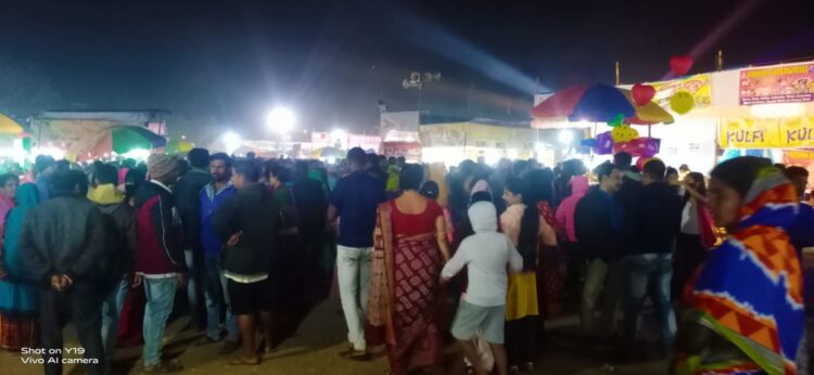 ରାଜସୁନାଖଳା ମହୋତ୍ସବର ଉଦଯାପିତ : ଇରା ମହାନ୍ତିଙ୍କ ସଂଗୀତରେ ଝୁମିଲେ ଦର୍ଶକ