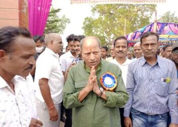 ପଦ୍ମନାଭ ପୁର ମଧ୍ୟ ଇଂରାଜୀ ବିଦ୍ୟାଳୟର ବାର୍ଷିକ ଉତ୍ସବ ରେ ଯୋଗ ଦେଲେ ବଡଚଣା ବିଧାୟକ