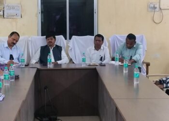 ବେଳପଡା ଗୋଷ୍ଠି ସ୍ବାସ୍ଥକେନ୍ଦ୍ର ଉପର କୋଠା ନିମ୍ନ ମାନର ଠିକାକାମ : ଉଦ୍‌ଘାଟନ ହେବା ଆଗରୁ କାନ୍ଥରେ ଫାଟ