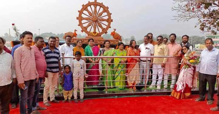 ବାଲୁଗାଁ ଚିଲିକା କୂଳରେ ଉଦଘାଟନ ହେଲା ସେଲଫି ପଏଣ୍ଟ