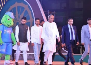 କଟକରେ ପୁରୁଷ ବିଶ୍ୱ ହକୀ ମ୍ୟାଚ ଉଦଘାଟିତ ହେଲା : ନବୀନ ପଟ୍ଟନାୟକଙ୍କୁ ପ୍ରଶଂସା କଲେ କେନ୍ଦ୍ର କ୍ରୀଡ଼ାମନ୍ତ୍ରୀ ଅନୁରାଗ ଠାକୁର