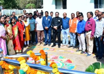 ପାରଳାଖେମୁଣ୍ଡି ସ୍ଥିତ ଜଳ ସେଚନ ବିଭାଗ କାର୍ଯ୍ୟାଳୟ ପରିସରରେ ଜିଲାରେ ଆଉ ଏକ ସ୍ବତନ୍ତ୍ର ଜାତୀୟ ପତାକା ସ୍ତମ୍ଭ ସ୍ଥାପିତ