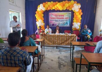 ଆଦିବାସୀ ଉଚ୍ଚ ମାଧ୍ୟମିକ ବିଦ୍ୟାଳୟରେ ଆତ୍ମସୁରକ୍ଷା ତାଲିମ୍ ଶିବିର ଉଦଘାଟିତ