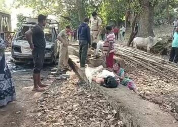 ଗାଡ଼ିରେ ନିଆଁ ଲଗେଇ ଆତ୍ମହତ୍ୟା କଲେ କୁମ୍ଭାର କୁପା ଗ୍ରାମର ଯୁବକ