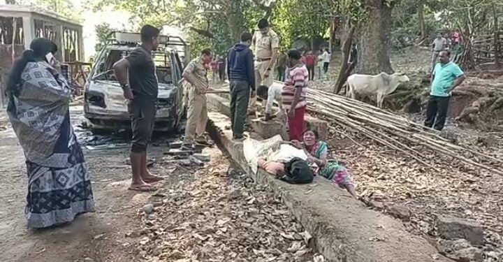 ଗାଡ଼ିରେ ନିଆଁ ଲଗେଇ ଆତ୍ମହତ୍ୟା କଲେ କୁମ୍ଭାର କୁପା ଗ୍ରାମର ଯୁବକ