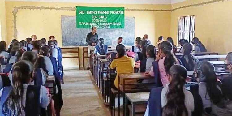 କେ. ପି. ଏନ ଉଚ୍ଚ ମାଧ୍ୟ୍ୟ ମିକ ବିଦ୍ୟାଳୟ ରେ ଆତ୍ମାରକ୍ଷା ତାଲିମ ଶିବିର ଅନୁଷ୍ଠିତ