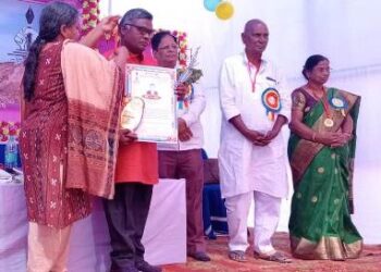 ମାଟିସ୍ବର ଅନୁଷ୍ଠାନ ପକ୍ଷରୁ ଶ୍ରମିକ ସାଥି ସମ୍ମାନ ରେ ସମ୍ମାନିତ ହେଲେ ଜିନ୍ଦାବାଦ ସଂଗଠନ ର ପ୍ରତିଷ୍ଠାତା ତ୍ରିଲୋଚନ ପୁଞ୍ଜି