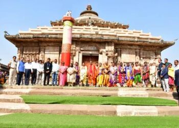 ଶ୍ରୀ ଶ୍ରୀ ଲିଙ୍ଗରାଜ ମହାପ୍ରଭୁଙ୍କୁ ଦର୍ଶନ କଲେ ଭାରତର ରାଷ୍ଟ୍ରପତି ଶ୍ରୀମତୀ ଦ୍ରୌପଦୀ ମୁର୍ମୁ