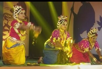 କଟକ ତେଲଙ୍ଗାପେଣ୍ଠରେ ଆରମ୍ଭ ହେଲା ପଲ୍ଲିଶ୍ରୀ ମେଳା , ଗୋଟିଏ ପୁଅ ନୃତ୍ୟରେ ବିଭୋର ହେଲେ ଦର୍ଶକ