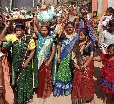 ବାଲିଗୁଡା ରେ ବିଶ୍ୱଶାନ୍ତି ପଞ୍ଚମହାଯଜ୍ଞ ପାଇଁ କଳସ ଯାତ୍ରା ଅନୁଷ୍ଠିତ