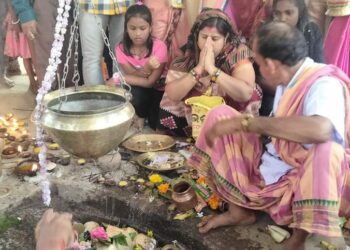 ବାଲିଗୁଡା :ଶୈବପୀଠରେ ଶ୍ରଦ୍ଧାଳୁଙ୍କ ସମାଗମ : ଦେବନୀତି ସମ୍ପନ୍ନ