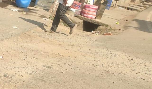 ଚେଇଁ ଶୋଇଛି ପୂର୍ତ୍ତ ବିଭାଗ – ମରଣଯନ୍ତା ପାଲଟିଛି ରାମଜୀ ଛକ ରାସ୍ତା