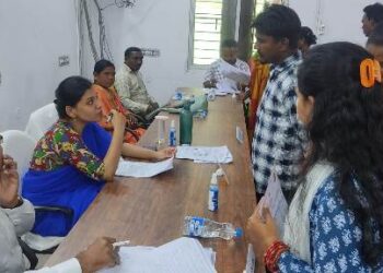 ରାୟଗଡ଼ା ଜିଲ୍ଲାପାଳଙ୍କ ଗୁଡାରି ବ୍ଲକରେ ଯୁଗ୍ମ ଅଭିଯୋଗ ଶୁଣାଣୀ ଶିବିର ଅନୁଷ୍ଠିତ