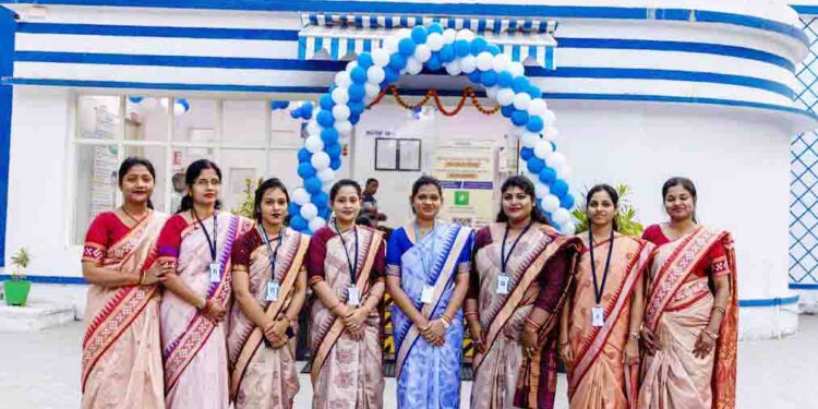 ଟାଟା ପାୱାର ଓଡ଼ିଶା ଡିସ୍‌କମ୍ ଗୁଡ଼ିକରେ ମହିଳା ନେତୃତ୍ୱାଧୀନ ଗ୍ରାହକ ସମ୍ପର୍କ କେନ୍ଦ୍ରରେ ଡିଜିଟାଲ୍ ଟୁଲ୍‌ସ ଦ୍ୱାରା ଗ୍ରାହକଙ୍କ ସନ୍ତୁଷ୍ଟି