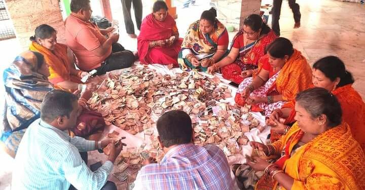 ମା’ ଭଗବତୀଙ୍କ ଭିତର କାଠ ହୁଣ୍ଡି ଖୋଲାଯାଇଛି