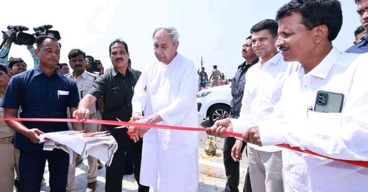 ହଲଦିପାଲି ପଡ଼ିଆରେ ବିଜୁ ପଟ୍ଟନାୟକ ଙ୍କ ଜୟନ୍ତୀରେ ବିଜୁ ଏକ୍ସପ୍ରେସୱେ ଲୋକାର୍ପିତ