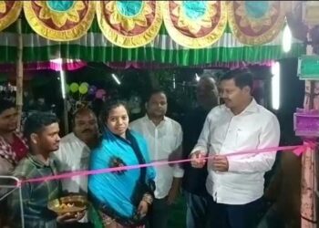 ମା ବେତଖଲୀ ଠାକୁରାଣୀ ଙ୍କ ପୀଠରେ ଅନୁଷ୍ଠିତ ସାଂସ୍କୃତିକ କାର୍ଯ୍ୟକ୍ରମ ରେ ଯୋଗଦେଲେ ଦଶପଲ୍ଲା ବିଧାୟକ