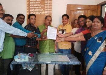 ନୂଆଗାଁ ବ୍ଲକ୍ ରେ ୬ ଟି ପରୀକ୍ଷା କେନ୍ଦ୍ରରେ ୧୦୯୭ ଜଣ ଛାତ୍ର ଛାତ୍ରୀ ଦେଲେ ମାଟ୍ରିକ ପରୀକ୍ଷା